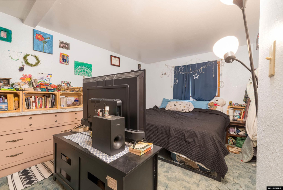 6414 South Tongass Highway, Ketchikan, Alaska 99901, 0 , 0 ,0,Four Plex,Multifamily,South Tongass Highway,0,25884