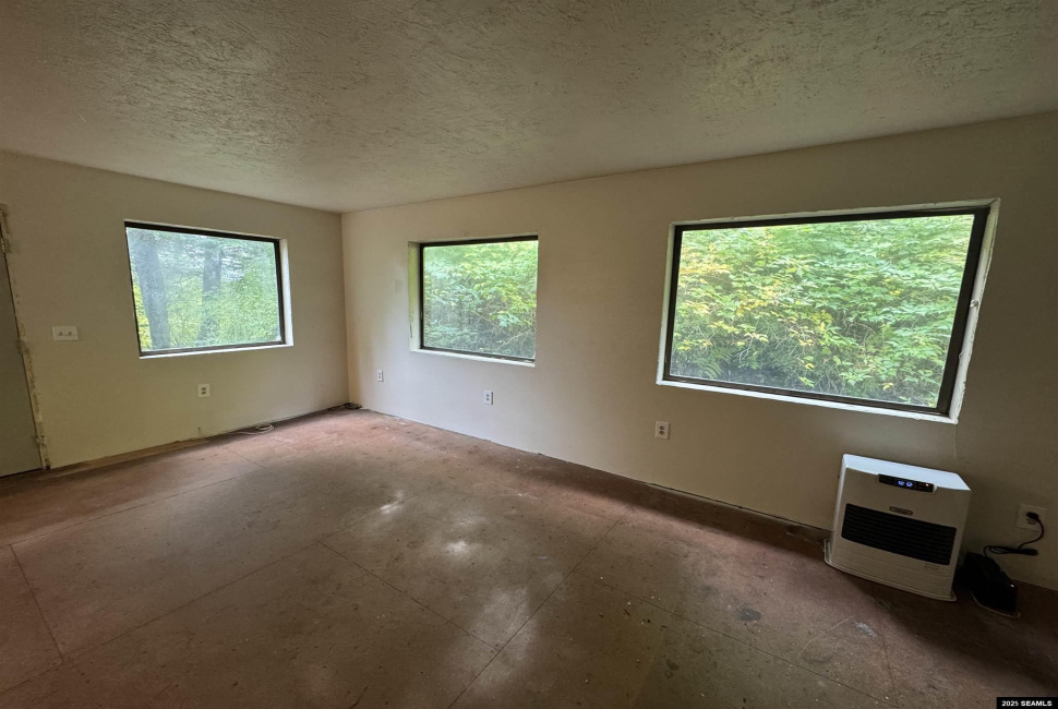 157 D-1 Loop Road, Ketchikan, 99901, 3 Bedrooms Bedrooms, 0 ,1 BathroomBathrooms,Single Family,Residential,D-1 Loop Road,0,25908