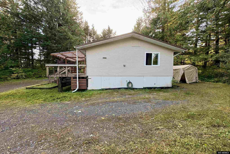 5765 Anna Court, Ketchikan, 99901, 2 Bedrooms Bedrooms, 0 ,1 BathroomBathrooms,Single Family,Residential,Anna Court,0,25910