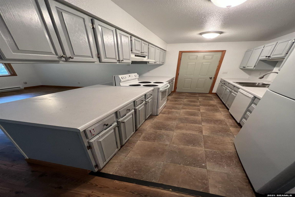 592 A/B Salmonberry Circle, Ketchikan, Alaska 99901, 0 , 0 ,0,Duplex,Multifamily,Salmonberry Circle,0,25918