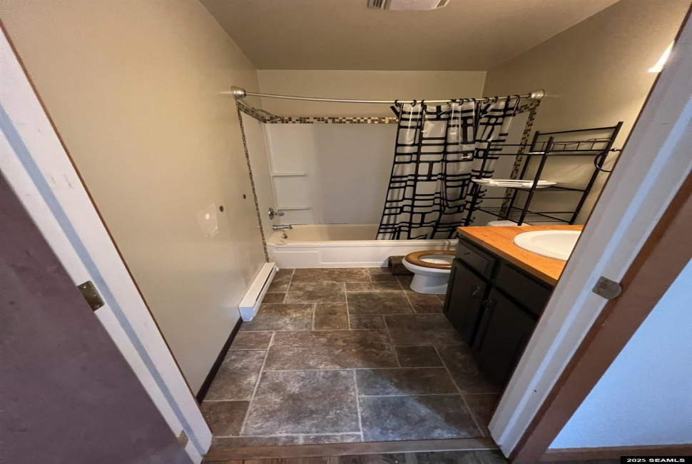 592 A/B Salmonberry Circle, Ketchikan, Alaska 99901, 0 , 0 ,0,Duplex,Multifamily,Salmonberry Circle,0,25918