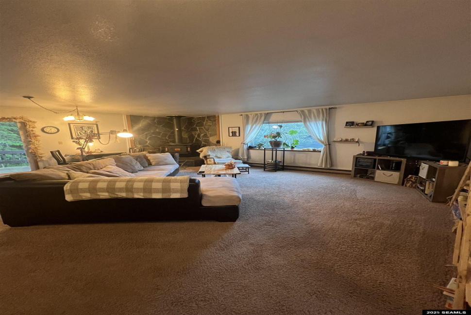3758/3760 Denali Avenue, Ketchikan, Alaska 99901, 0 , 0 ,0,Duplex,Multifamily,Denali Avenue,0,25919