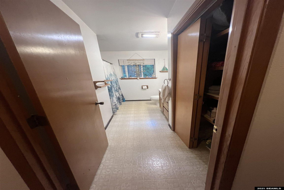 3758/3760 Denali Avenue, Ketchikan, Alaska 99901, 0 , 0 ,0,Duplex,Multifamily,Denali Avenue,0,25919