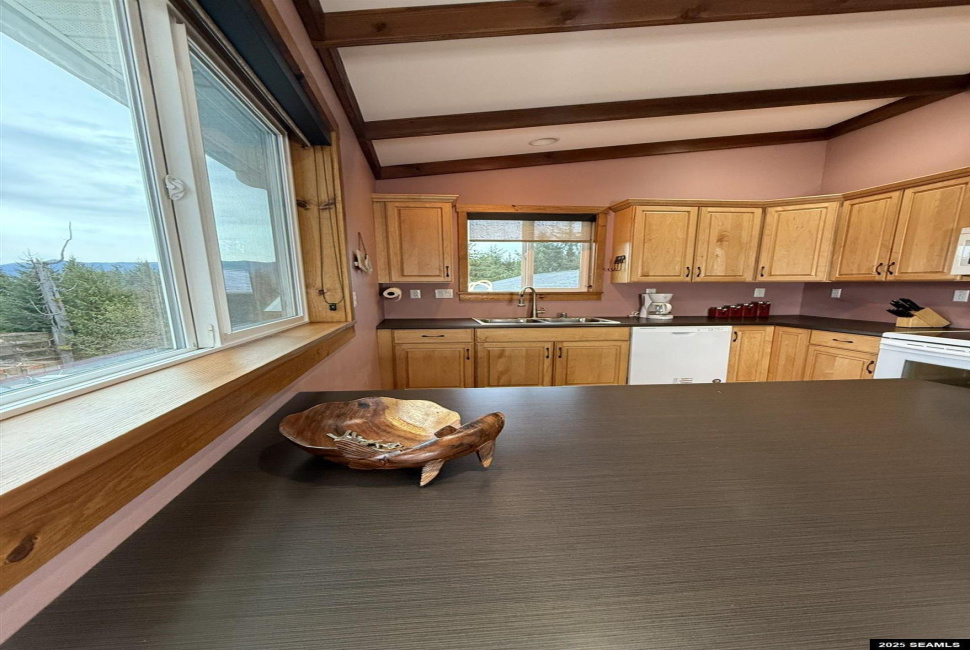 243 Mattle Road, Ketchikan, Alaska 99901, 0 , 0 ,0,Duplex,Multifamily,Mattle Road,0,25938