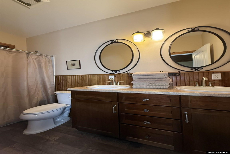 243 Mattle Road, Ketchikan, Alaska 99901, 0 , 0 ,0,Duplex,Multifamily,Mattle Road,0,25938