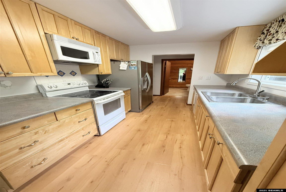 12399 Blackberry Lane, Ketchikan, 99901, 4 Bedrooms Bedrooms, 0 ,2 BathroomsBathrooms,Single Family,Residential,Blackberry Lane,0,25358