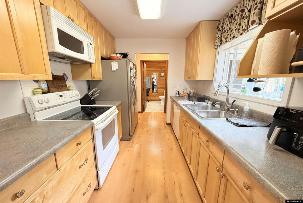 12399 Blackberry Lane, Ketchikan, 99901, 4 Bedrooms Bedrooms, 0 ,2 BathroomsBathrooms,Single Family,Residential,Blackberry Lane,0,25358