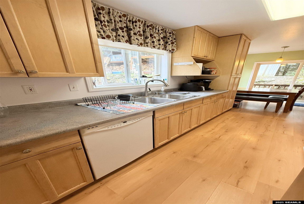 12399 Blackberry Lane, Ketchikan, 99901, 4 Bedrooms Bedrooms, 0 ,2 BathroomsBathrooms,Single Family,Residential,Blackberry Lane,0,25358