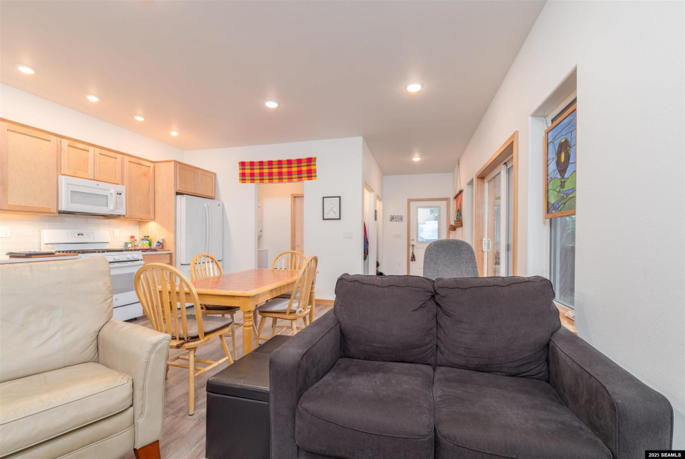 1296 Fifth Street, Ketchikan, Alaska 99901, 0 , 0 ,0,Duplex,Multifamily,Fifth Street,0,25981