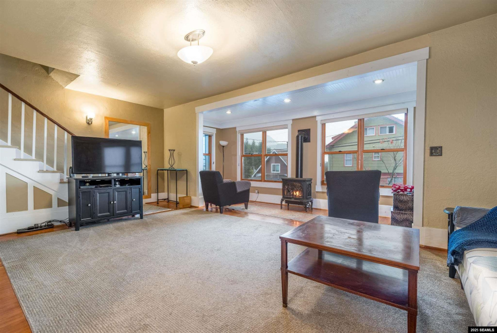 525 Grant Street, Ketchikan, 99901, 3 Bedrooms Bedrooms, 0 ,0,Single Family,Residential,Grant Street,0,25982