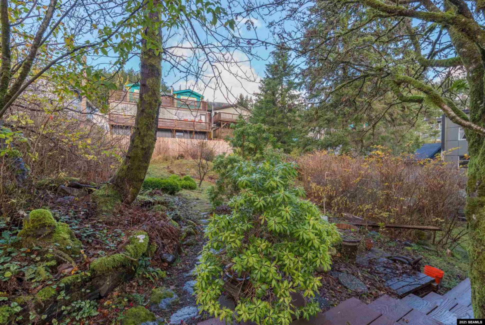 525 Grant Street, Ketchikan, 99901, 3 Bedrooms Bedrooms, 0 ,0,Single Family,Residential,Grant Street,0,25982