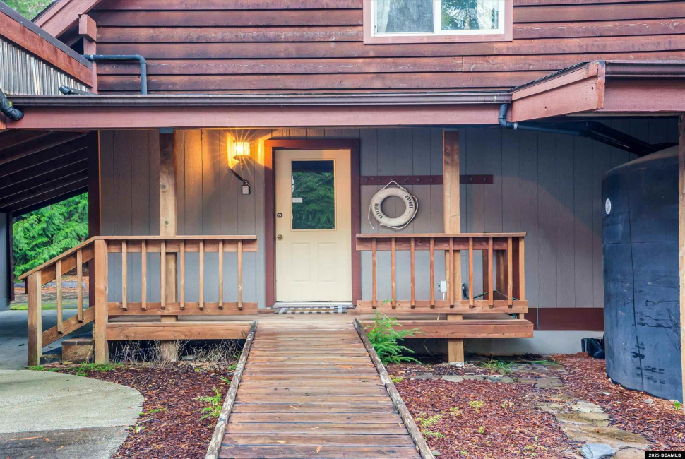 277 Huddle Road, Ketchikan, 99901, 4 Bedrooms Bedrooms, 0 ,2 BathroomsBathrooms,Single Family,Residential,Huddle Road,0,25983