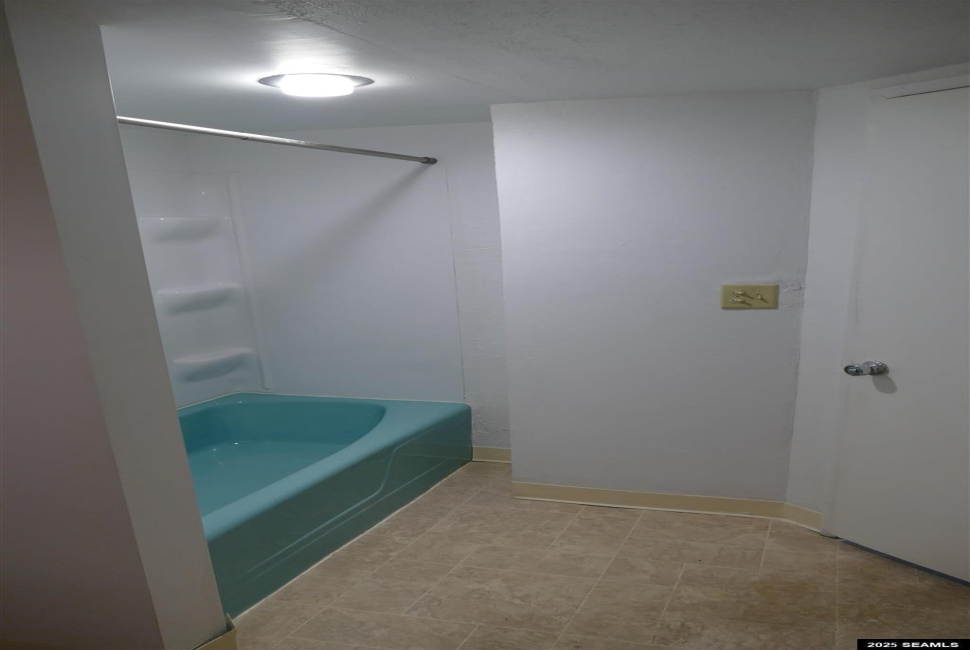 320 Bawden Street, Ketchikan, 99901, 2 Bedrooms Bedrooms, 0 ,2 BathroomsBathrooms,Condominium,Residential,Bawden Street,0,26011