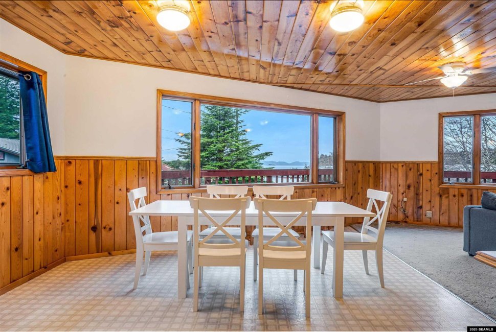 695 Sunset Drive, Ketchikan, Alaska 99901, 0 , 0 ,0,Duplex,Multifamily,Sunset Drive,0,26026