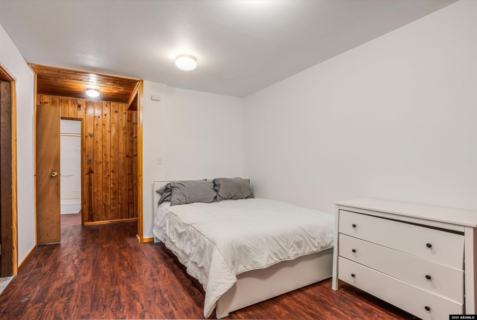 695 Sunset Drive, Ketchikan, Alaska 99901, 0 , 0 ,0,Duplex,Multifamily,Sunset Drive,0,26026