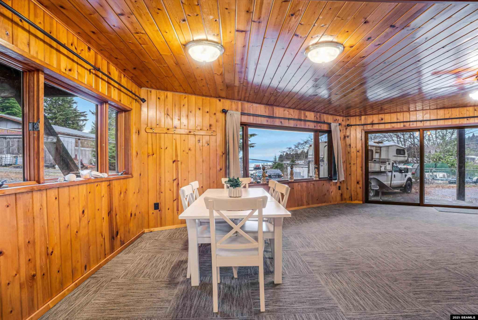 695 Sunset Drive, Ketchikan, Alaska 99901, 0 , 0 ,0,Duplex,Multifamily,Sunset Drive,0,26026