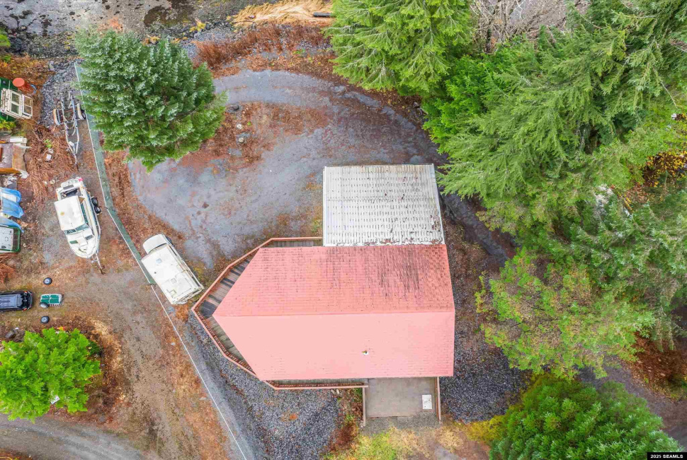 695 Sunset Drive, Ketchikan, Alaska 99901, 0 , 0 ,0,Duplex,Multifamily,Sunset Drive,0,26026