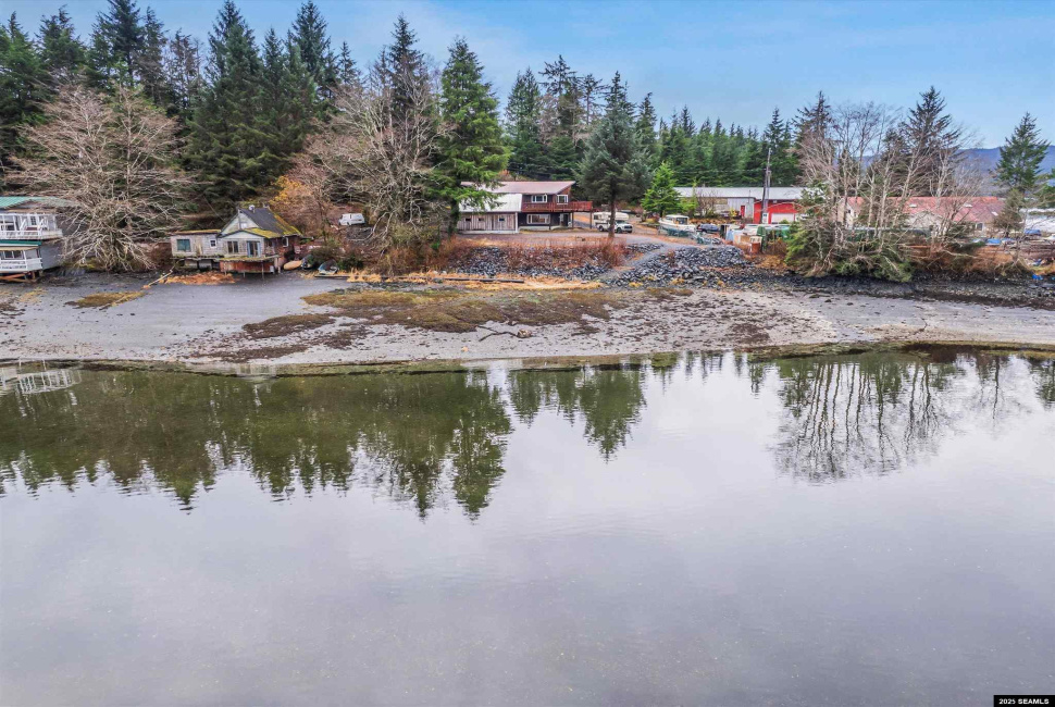 695 Sunset Drive, Ketchikan, Alaska 99901, 0 , 0 ,0,Duplex,Multifamily,Sunset Drive,0,26026