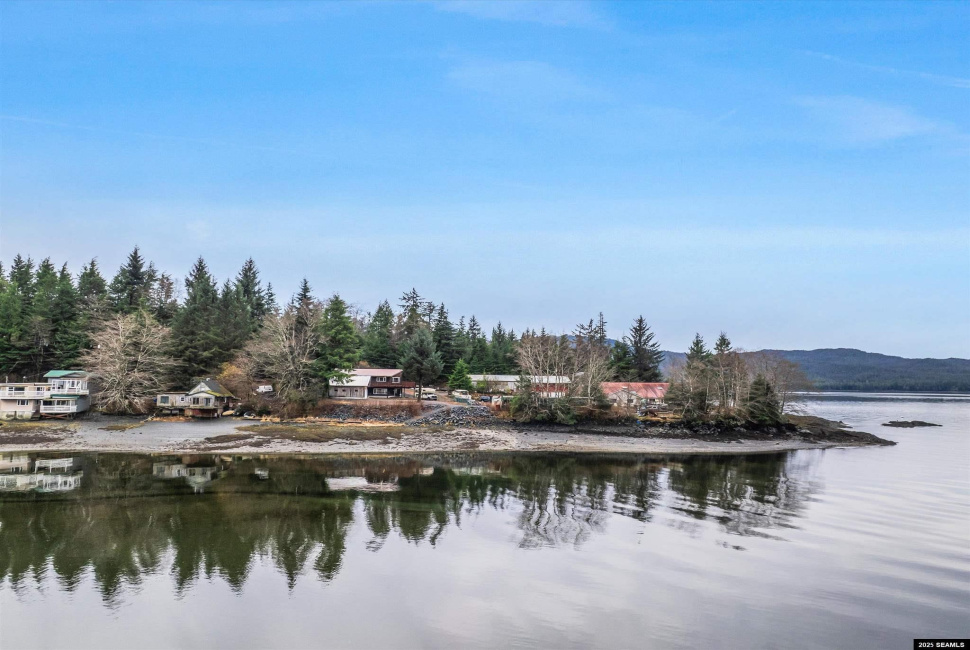 695 Sunset Drive, Ketchikan, Alaska 99901, 0 , 0 ,0,Duplex,Multifamily,Sunset Drive,0,26026