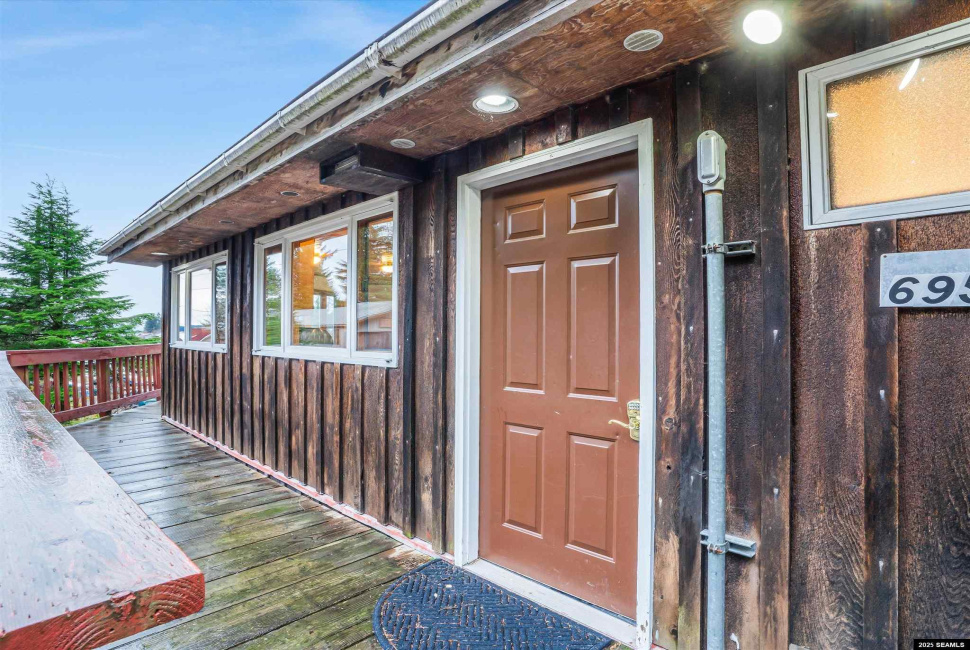 695 Sunset Drive, Ketchikan, Alaska 99901, 0 , 0 ,0,Duplex,Multifamily,Sunset Drive,0,26026