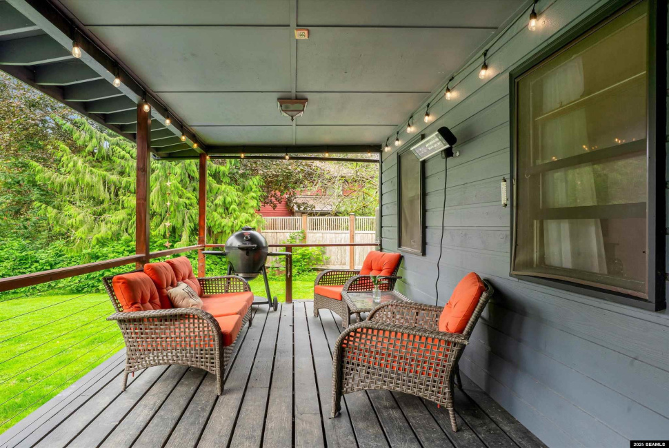 413 Higgins Court, Ketchikan, 99901, 3 Bedrooms Bedrooms, 0 ,2 BathroomsBathrooms,Single Family,Residential,Higgins Court,0,25762