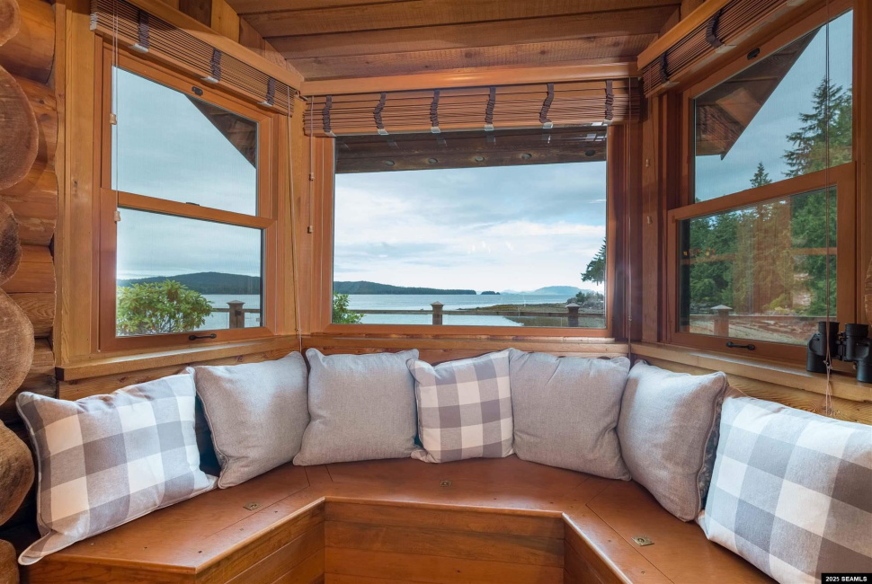 10413 Point Susan Road, Ketchikan, 99901, 4 Bedrooms Bedrooms, 0 ,4 BathroomsBathrooms,Single Family,Residential,Point Susan Road,0,25756