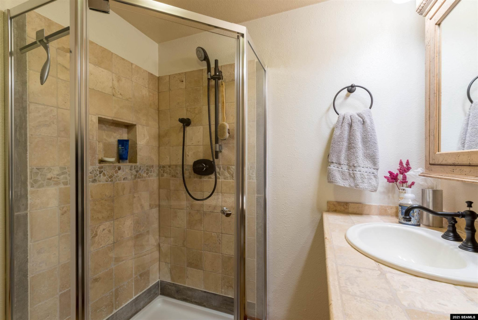 10413 Point Susan Road, Ketchikan, 99901, 4 Bedrooms Bedrooms, 0 ,4 BathroomsBathrooms,Single Family,Residential,Point Susan Road,0,25756