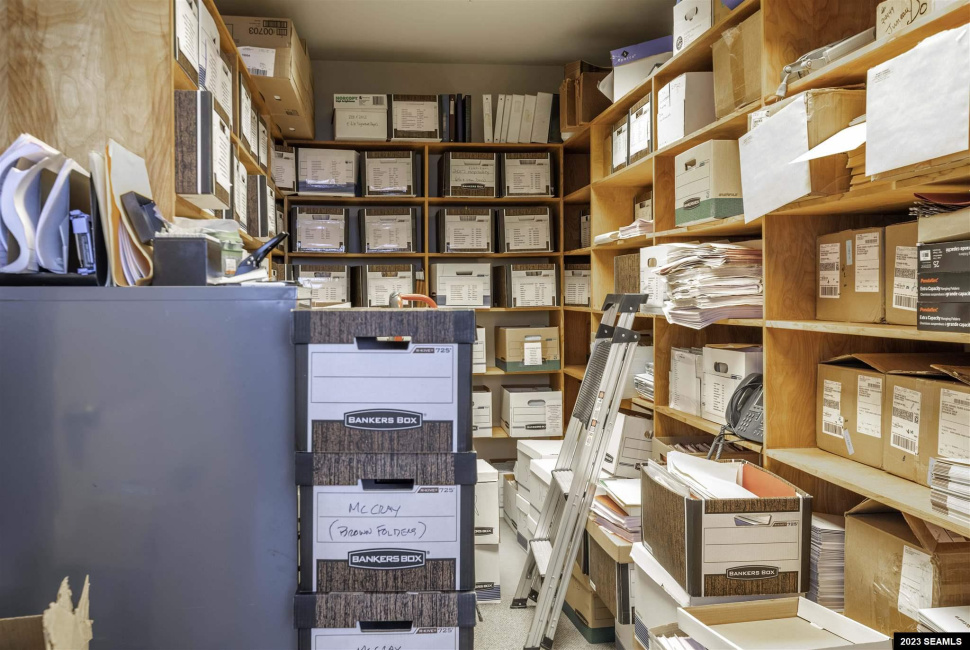 426 Main Street, Ketchikan, Alaska 99901-9999, 0 , 0 ,0,Office/warehouse,Commercial/industrial,Main Street,0,23313