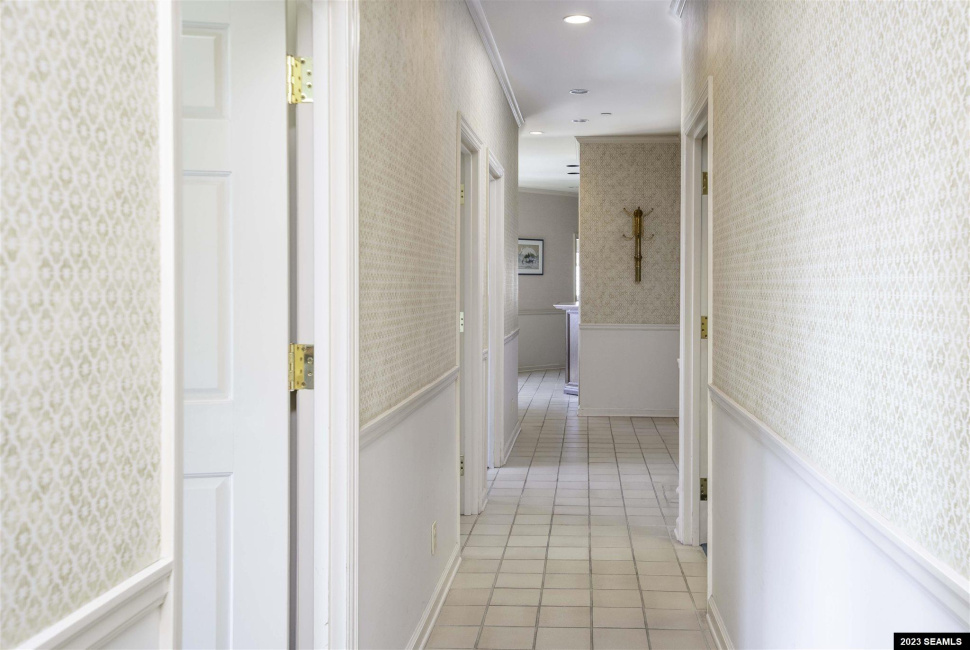 426 Main Street, Ketchikan, Alaska 99901-9999, 0 , 0 ,0,Office/warehouse,Commercial/industrial,Main Street,0,23313