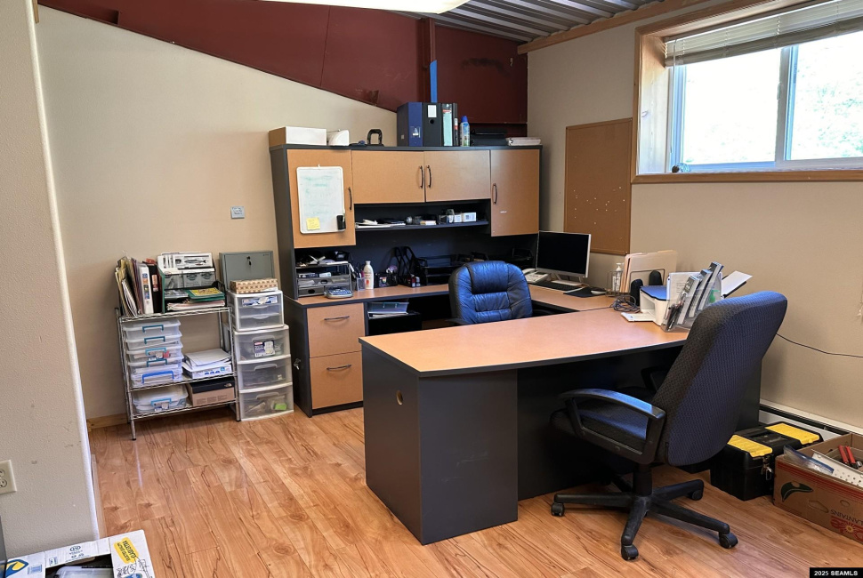 UNIT 106, TOTEM Mud Bay Road, Ketchikan, Alaska 99901, 0 , 0 ,0,Office/warehouse,Commercial/industrial,Mud Bay Road,0,25443