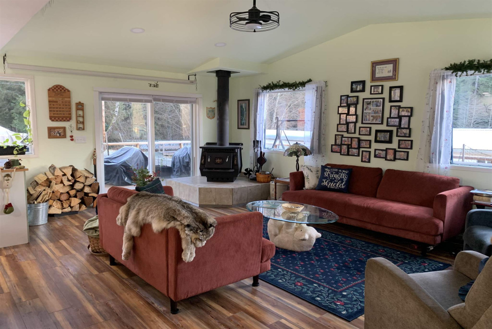 403 Rainy Lane, Thorne Bay, 99919, 3 Bedrooms Bedrooms, 0 ,1 BathroomBathrooms,Single Family,Residential,Rainy Lane,0,260022