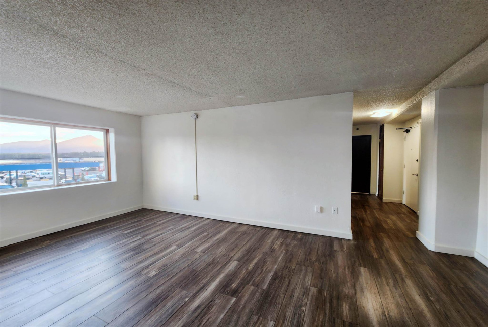 2415 Hemlock Avenue, Ketchikan, 99901, 2 Bedrooms Bedrooms, 0 ,1 BathroomBathrooms,Condominium,Residential,Hemlock Avenue,0,260032