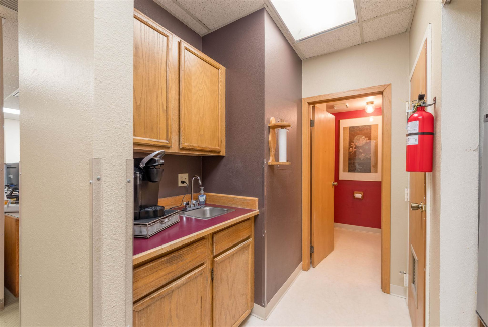 540 Water Street, Ketchikan, Alaska 99901, 0 , 0 ,0,Office/warehouse,Commercial/industrial,Water Street,0,260033