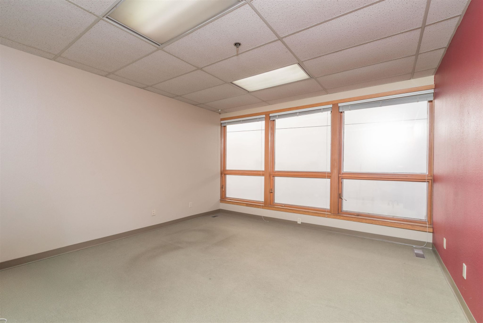 540 Water Street, Ketchikan, Alaska 99901, 0 , 0 ,0,Office/warehouse,Commercial/industrial,Water Street,0,260034